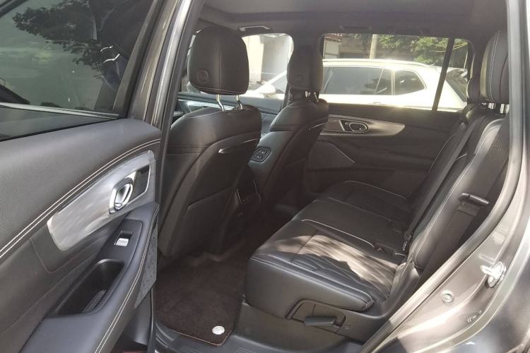 Used GAC Trumpchi GS8 2022 Flagship Series 2.0 TGDI Two-Wheel-Drive Prestige Edition (7 Seats) Left Rear Seat