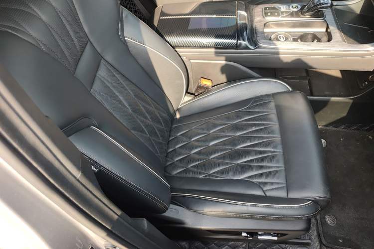Used GAC Trumpchi GS8 2022 Linghang Series 2.0 TGDI Two-Wheel-Drive Luxury Smart Connectivity Version (7 Seats) Right Front Seat