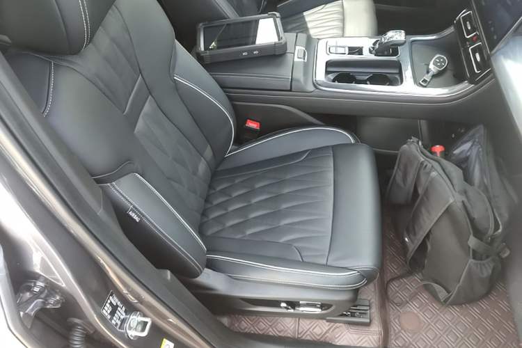Used GAC Trumpchi GS8 2022 Linghang Series 2.0 TGDI Two-Wheel Drive Luxury Smart Connectivity Version (6 Seats) Right Front Seat