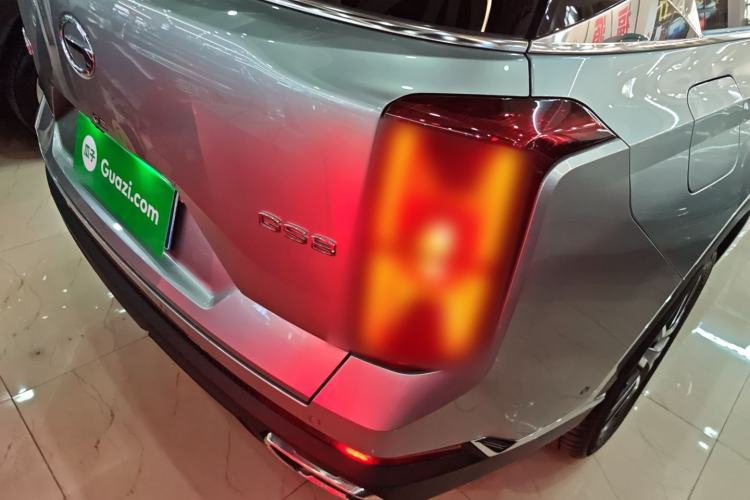 Used GAC Trumpchi GS8 2022 Flagship Series 2.0 TGDI Two-Wheel-Drive Prestige Edition (6-seater) Right Rear Taillight