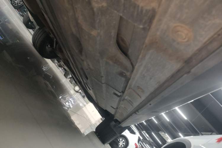 Used GAC Trumpchi GS8 2022 Linghang Series 2.0 TGDI Two-Wheel Drive Luxury Smart Connectivity Version (6 Seats) Right Side Sill