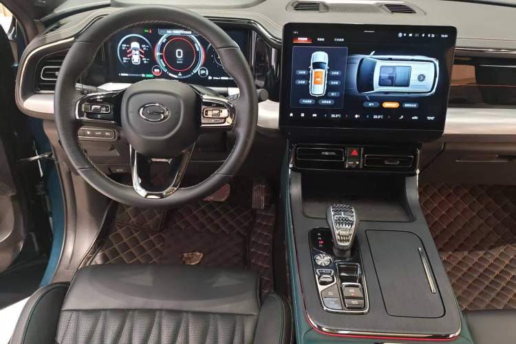 Used GAC Trumpchi GS8 2022 Dual-Engine Series 2.0TM Two-Wheel Drive Prestige Edition (7 Seats) Audio And AC Panel