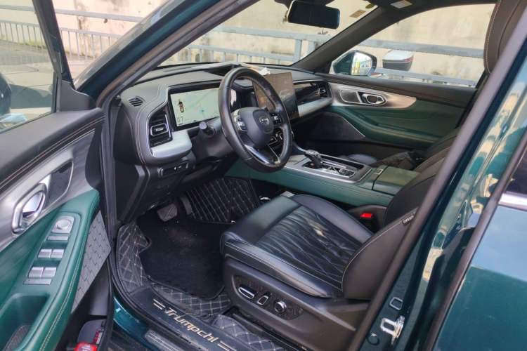 Used GAC Trumpchi GS8 2022 Flagship Series 2.0 TGDI Two-Wheel-Drive Prestige Edition (7 Seats) Driver Seat