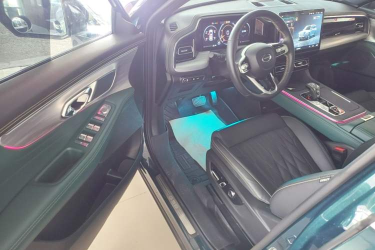 Used GAC Trumpchi GS8 2022 Flagship Series 2.0 TGDI Four-Wheel Drive Luxury Smart Connectivity Version (7 Seats) Driver Seat
