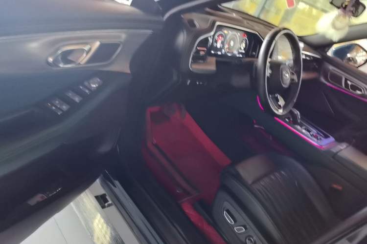 Used GAC Trumpchi GS8 2022 Flagship Series 2.0 TGDI Two-Wheel-Drive Prestige Edition (7 Seats) Driver Seat