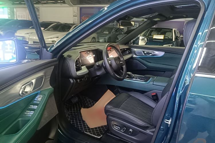 Used GAC Trumpchi GS8 2022 Flagship Series 2.0 TGDI Two-Wheel-Drive Prestige Edition (6-seater) Driver Seat