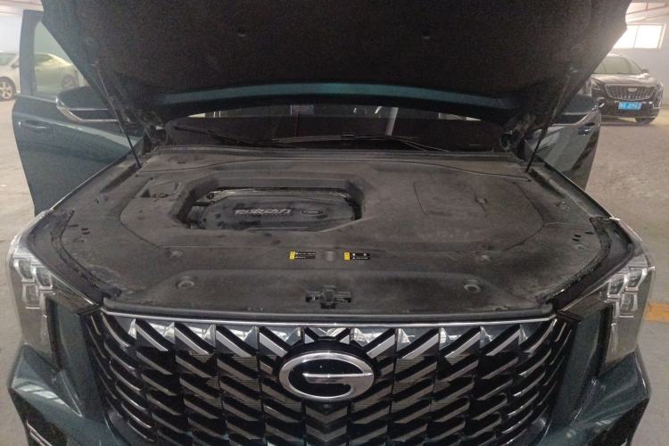 Used GAC Trumpchi GS8 2022 Flagship Series 2.0 TGDI Two-Wheel-Drive Prestige Edition (7 Seats) Engine Bay