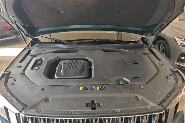 Used GAC Trumpchi GS8 2022 Double-Energy Series 2.0TM Four-Wheel Drive Premium Edition (7 Seats) Engine Bay