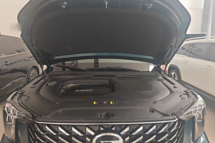 Used GAC Trumpchi GS8 2022 Flagship Series 2.0 TGDI Two-Wheel-Drive Prestige Edition (6-seater) Engine Bay