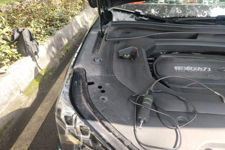 Used GAC Trumpchi GS8 2022 Flagship Series 2.0 TGDI Two-Wheel-Drive Prestige Edition (7 Seats) Engine Bay Right