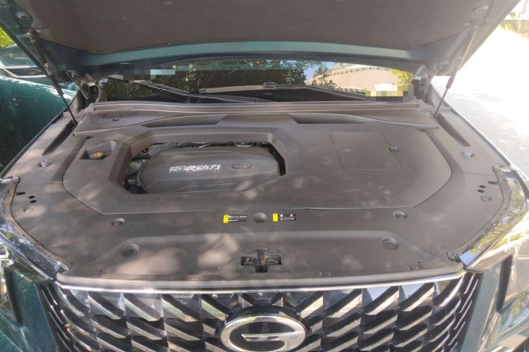 Used GAC Trumpchi GS8 2022 Flagship Series 2.0 TGDI Two-Wheel-Drive Prestige Edition (6-seater) Engine Bay