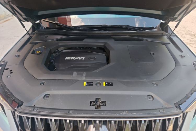 Used GAC Trumpchi GS8 2022 Flagship Series 2.0 TGDI Four-Wheel Drive Supreme Edition (7 Seats) Engine Bay
