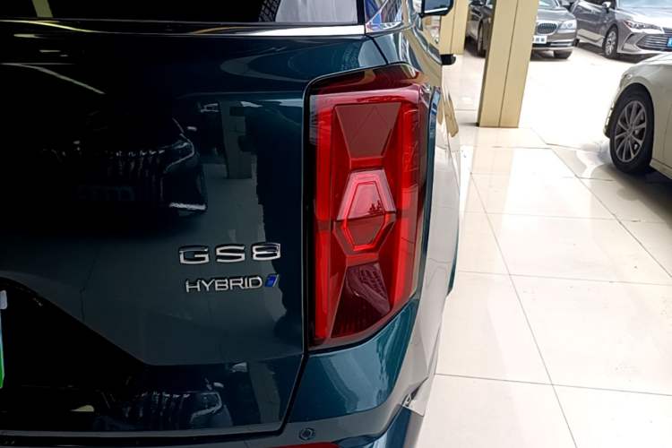 Used GAC Trumpchi GS8 2022 Dual-Engine Series 2.0TM Two-Wheel Drive Prestige Edition (7 Seats) Exterior 3