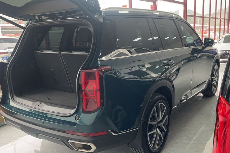 Used GAC Trumpchi GS8 2022 Linghang Series 2.0 TGDI Two-Wheel-Drive Luxury Smart Connectivity Version (7 Seats) Exterior 4