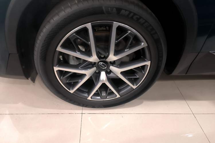 Used GAC Trumpchi GS8 2022 Flagship Series 2.0 TGDI Two-Wheel-Drive Prestige Edition (7 Seats) Exterior 4