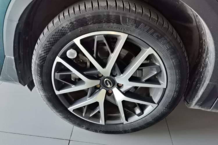 Used GAC Trumpchi GS8 2022 Flagship Series 2.0 TGDI Two-Wheel-Drive Prestige Edition (7 Seats) Exterior 4