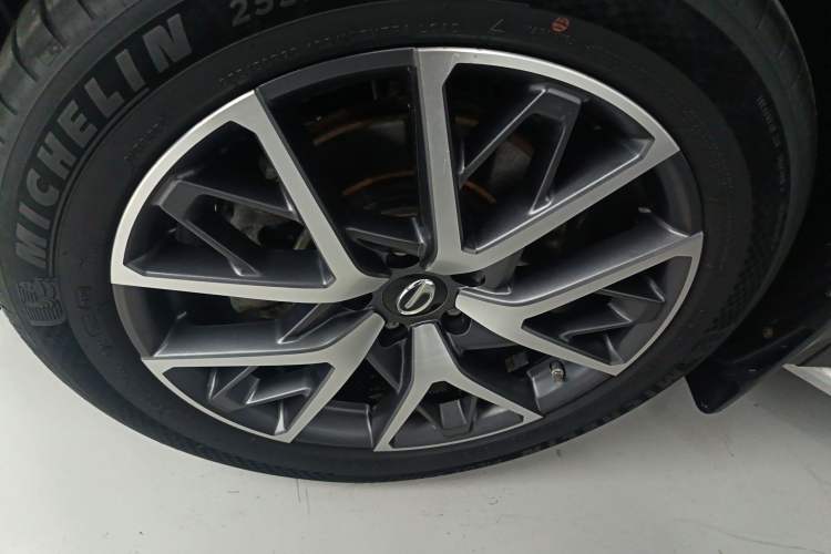 Used GAC Trumpchi GS8 2022 Flagship Series 2.0 TGDI Four-Wheel Drive Luxury Smart Connectivity Version (7 Seats) Exterior 7