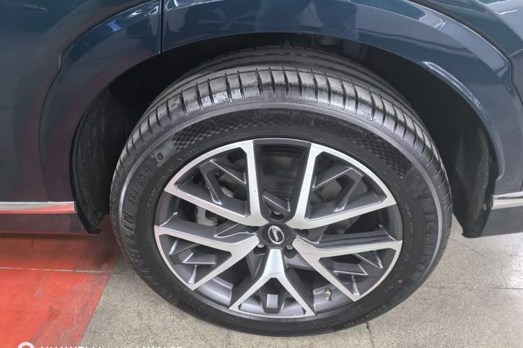 Used GAC Trumpchi GS8 2022 Double-Energy Series 2.0TM Two-Wheel Drive Prestige Edition (6 Seats) Exterior 9