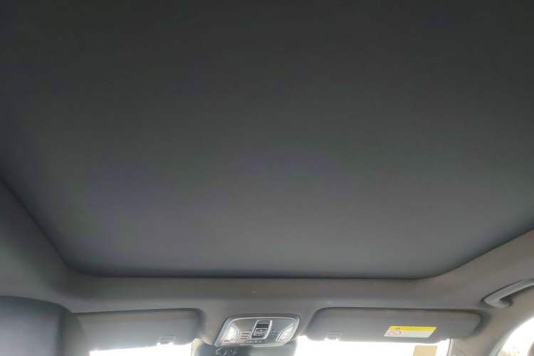 Used GAC Trumpchi GS8 2022 Flagship Series 2.0 TGDI Two-Wheel-Drive Prestige Edition (7 Seats) Headliner