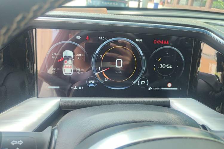 Used GAC Trumpchi GS8 2022 Linghang Series 2.0 TGDI Two-Wheel-Drive Luxury Smart Connectivity Version (7 Seats) Instrument Cluster