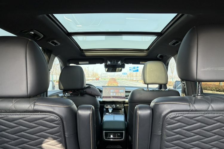 Used GAC Trumpchi GS8 2022 Flagship Series 2.0 TGDI Four-Wheel Drive Luxury Smart Connectivity Version (6 Seats) Interior 1