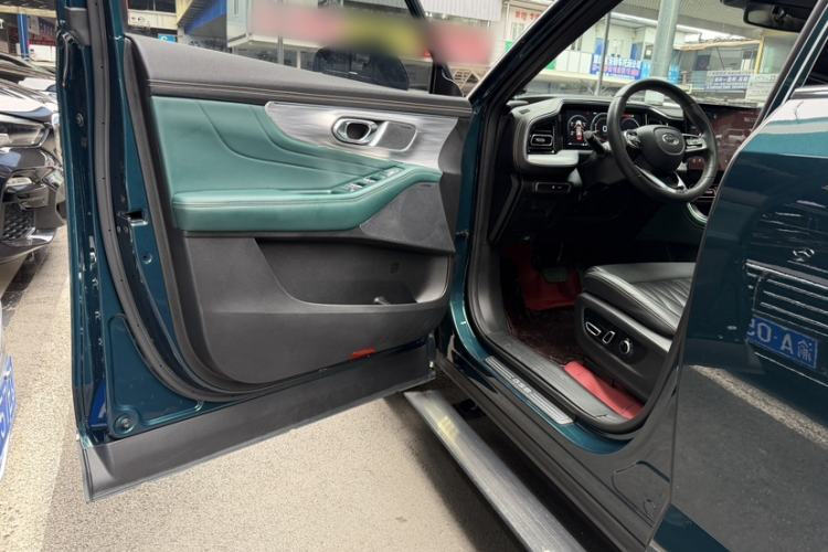 Used GAC Trumpchi GS8 2022 Flagship Series 2.0 TGDI Two-Wheel-Drive Prestige Edition (7 Seats) Interior 11