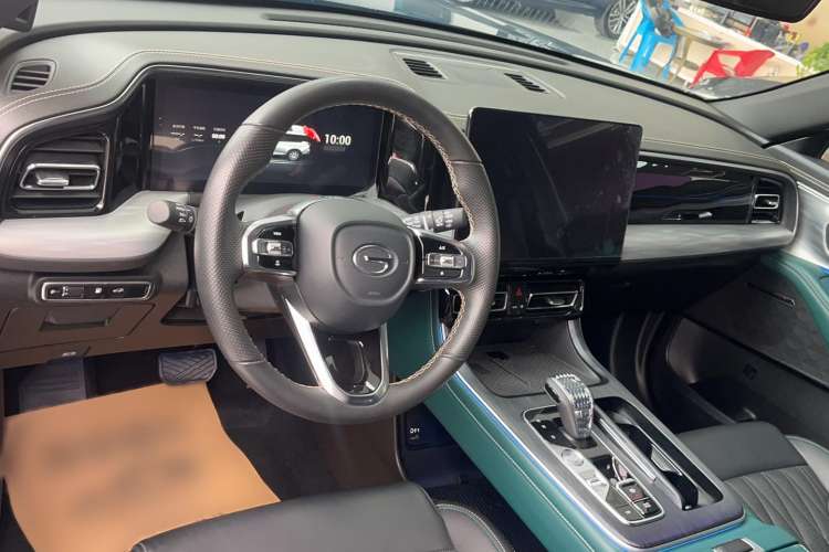 Used GAC Trumpchi GS8 2022 Linghang Series 2.0 TGDI Two-Wheel-Drive Luxury Smart Connectivity Version (7 Seats) Interior 3