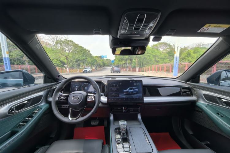 Used GAC Trumpchi GS8 2022 Dual-Engine Series 2.0TM Two-Wheel Drive Prestige Edition (7 Seats) Interior 3