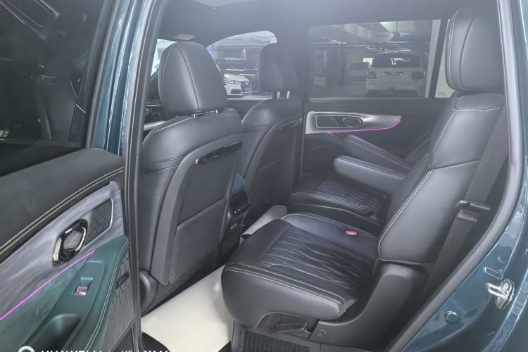 Used GAC Trumpchi GS8 2022 Double-Energy Series 2.0TM Two-Wheel Drive Prestige Edition (6 Seats) Interior 5