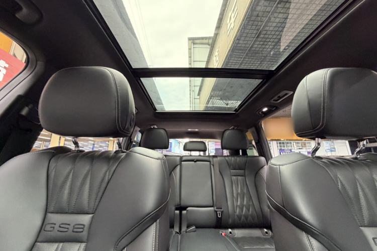 Used GAC Trumpchi GS8 2022 Flagship Series 2.0 TGDI Two-Wheel-Drive Prestige Edition (7 Seats) Interior 9