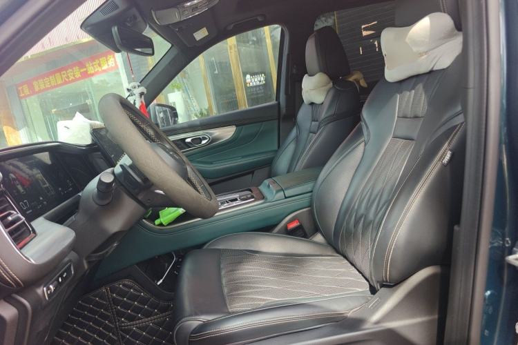 Used GAC Trumpchi GS8 2022 Linghang Series 2.0 TGDI Two-Wheel-Drive Luxury Smart Connectivity Version (7 Seats) Left Front Seat