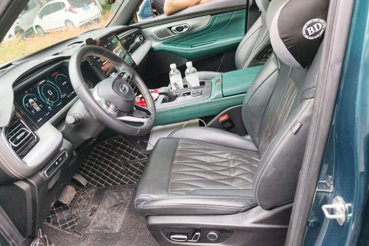 Used GAC Trumpchi GS8 2022 Flagship Series 2.0 TGDI Two-Wheel-Drive Prestige Edition (7 Seats) Left Front Seat
