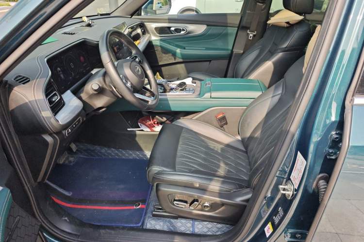 Used GAC Trumpchi GS8 2022 Linghang Series 2.0 TGDI Two-Wheel-Drive Luxury Smart Connectivity Version (7 Seats) Left Front Seat