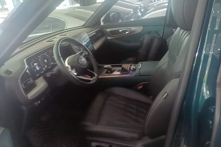 Used GAC Trumpchi GS8 2022 Linghang Series 2.0 TGDI Two-Wheel-Drive Luxury Smart Connectivity Version (7 Seats) Left Front Seat