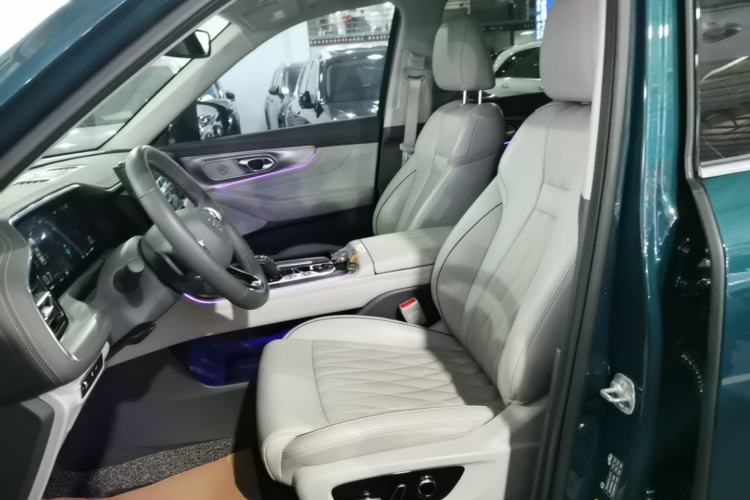 Used GAC Trumpchi GS8 2022 Linghang Series 2.0 TGDI Two-Wheel-Drive Luxury Smart Connectivity Version (7 Seats) Left Front Seat