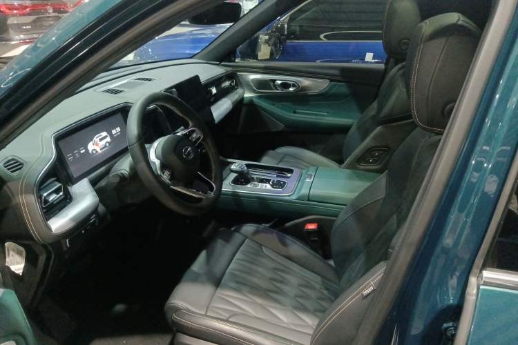 Used GAC Trumpchi GS8 2022 Flagship Series 2.0 TGDI Two-Wheel-Drive Prestige Edition (6-seater) Left Front Seat