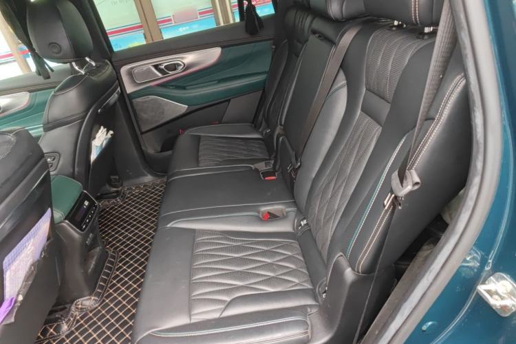 Used GAC Trumpchi GS8 2022 Flagship Series 2.0 TGDI Two-Wheel-Drive Prestige Edition (7 Seats) Left Rear Seat