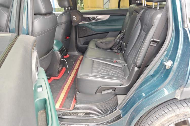 Used GAC Trumpchi GS8 2022 Linghang Series 2.0 TGDI Two-Wheel-Drive Luxury Smart Connectivity Version (7 Seats) Left Rear Seat