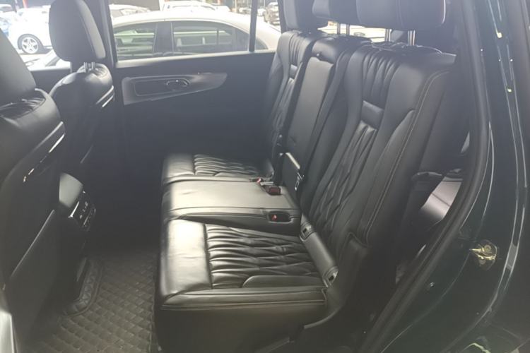 Used GAC Trumpchi GS8 2022 Dual-Engine Series 2.0TM Two-Wheel Drive Prestige Edition (7 Seats) Left Rear Seat