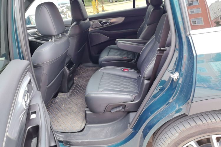 Used GAC Trumpchi GS8 2022 Flagship Series 2.0 TGDI Four-Wheel Drive Luxury Smart Connectivity Version (6 Seats) Left Rear Seat