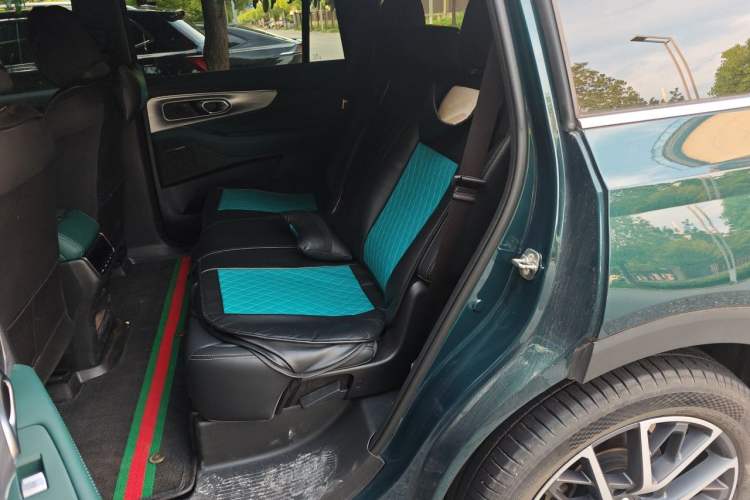 Used GAC Trumpchi GS8 2022 Linghang Series 2.0 TGDI Two-Wheel-Drive Luxury Smart Connectivity Version (7 Seats) Left Rear Seat
