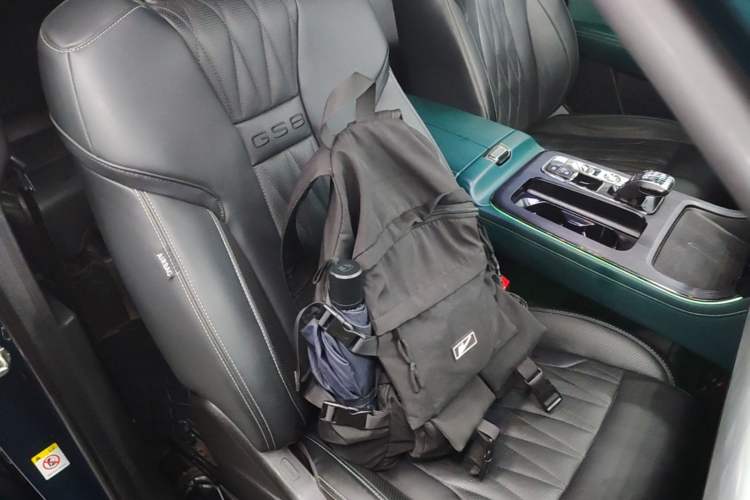 Used GAC Trumpchi GS8 2022 Double-Energy Series 2.0TM Four-Wheel Drive Premium Edition (7 Seats) Right Front Seat
