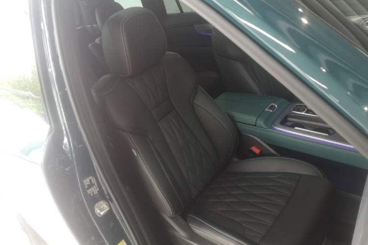 Used GAC Trumpchi GS8 2022 Flagship Series 2.0 TGDI Two-Wheel-Drive Prestige Edition (6-seater) Right Front Seat