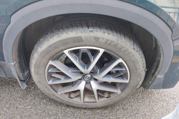 Used GAC Trumpchi GS8 2022 Flagship Series 2.0 TGDI Two-Wheel-Drive Prestige Edition (7 Seats) Right Front Wheel Hub