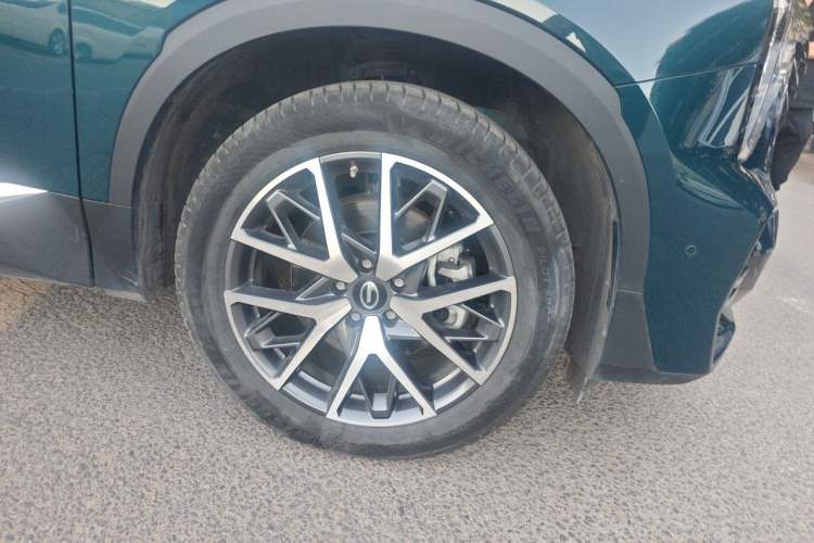 Used GAC Trumpchi GS8 2022 Flagship Series 2.0 TGDI Two-Wheel-Drive Prestige Edition (7 Seats) Right Front Wheel Hub