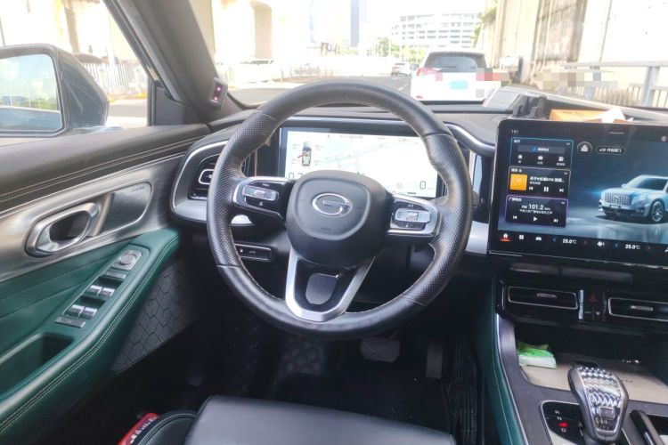 Used GAC Trumpchi GS8 2022 Flagship Series 2.0 TGDI Two-Wheel-Drive Prestige Edition (7 Seats) Steering Wheel