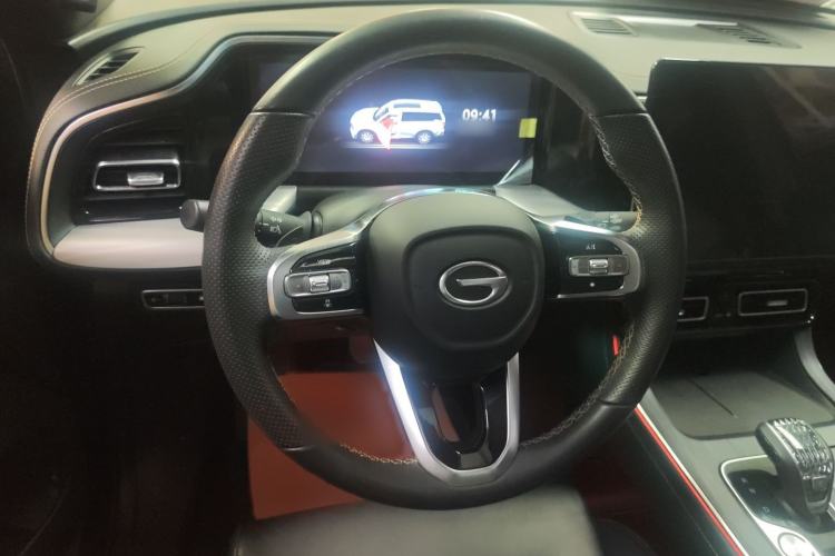 Used GAC Trumpchi GS8 2022 Linghang Series 2.0 TGDI Two-Wheel-Drive Luxury Smart Connectivity Version (7 Seats) Steering Wheel