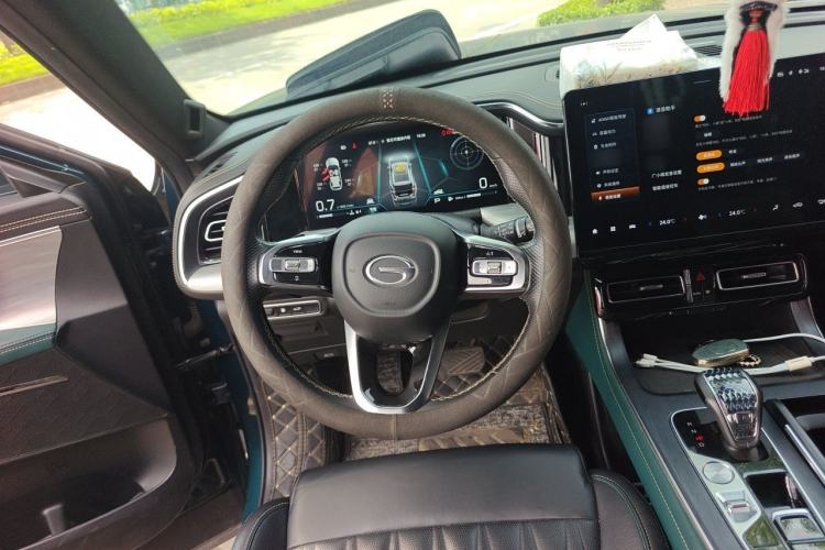 Used GAC Trumpchi GS8 2022 Linghang Series 2.0 TGDI Two-Wheel-Drive Luxury Smart Connectivity Version (7 Seats) Steering Wheel