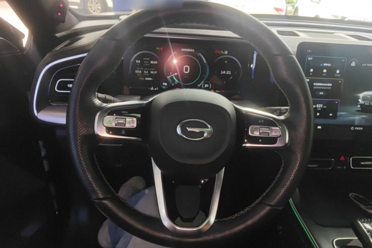 Used GAC Trumpchi GS8 2022 Flagship Series 2.0 TGDI Two-Wheel-Drive Prestige Edition (6-seater) Steering Wheel
