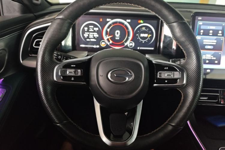 Used GAC Trumpchi GS8 2022 Flagship Series 2.0 TGDI Two-Wheel-Drive Prestige Edition (7 Seats) Steering Wheel